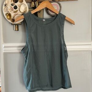 Lululemon Sleeveless Mesh Tank Top - Green